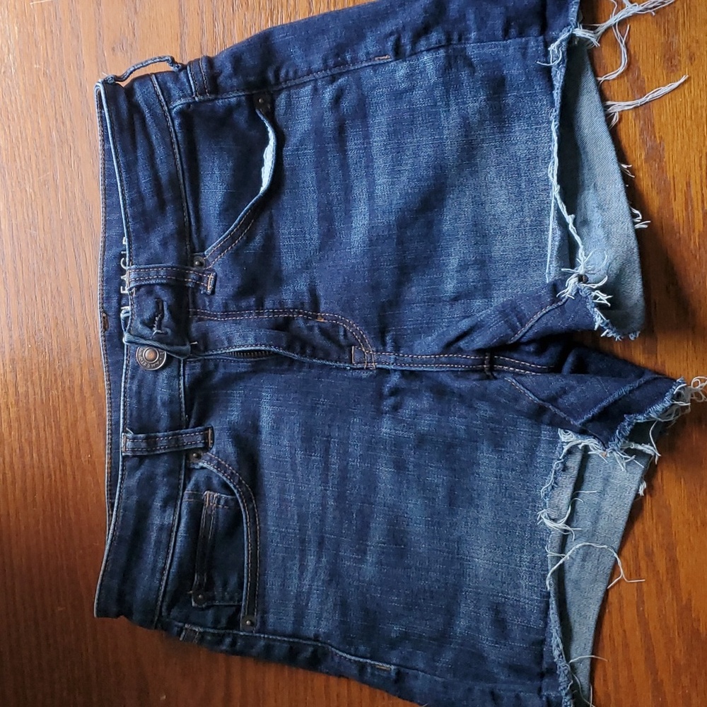 American Eagle distressed Hi-Rise Shortie Womens 4